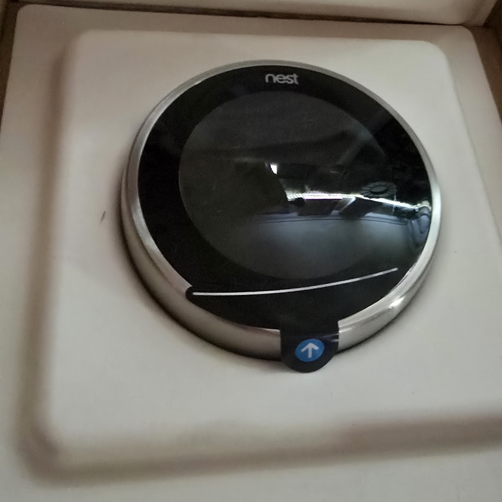 NEST Fragrances Smart Thermostat - Black - Picture 5 of 6